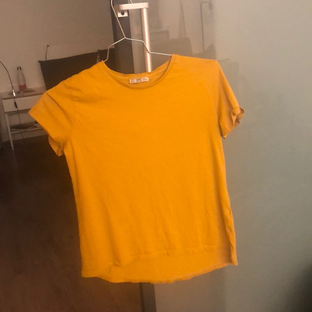 Mustard Zara T-shirt